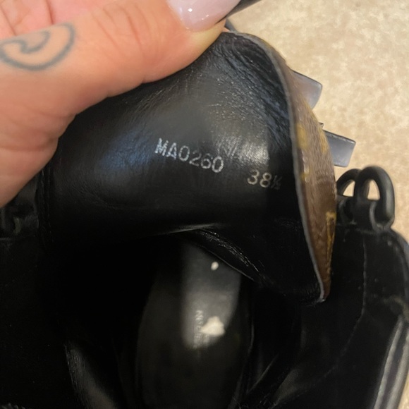 Louis Vuitton Women’s combat boot 8.5 - Picture 6 of 8